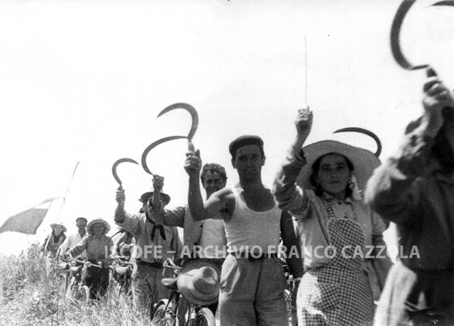 1954 sciopero falcetto2